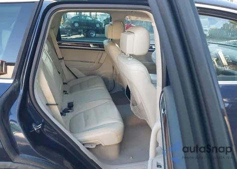 2012 Volkswagen Touareg Tdi Lux из США, поврежденный, VIN WVGFK9BP7CD003814